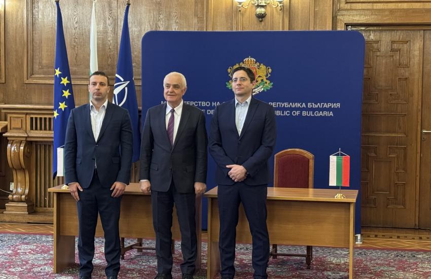  МО и INSAIT към Софийския университет подписаха Меморандум за сътрудничество