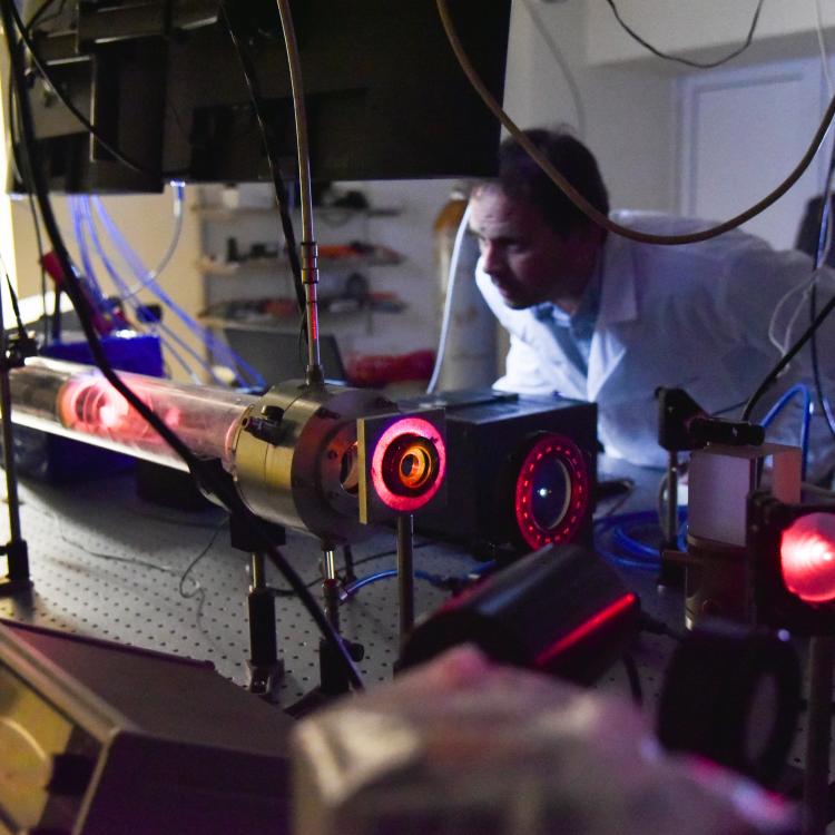 МИР ще подкрепи проект на БАН с потенциал     за пробив в световната наука МИР ще подкрепи проект на БАН с потенциал     за пробив в световната наука